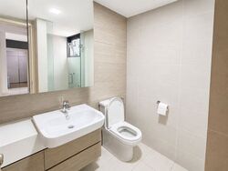 The Lakefront Residences (D22), Condominium #604905231